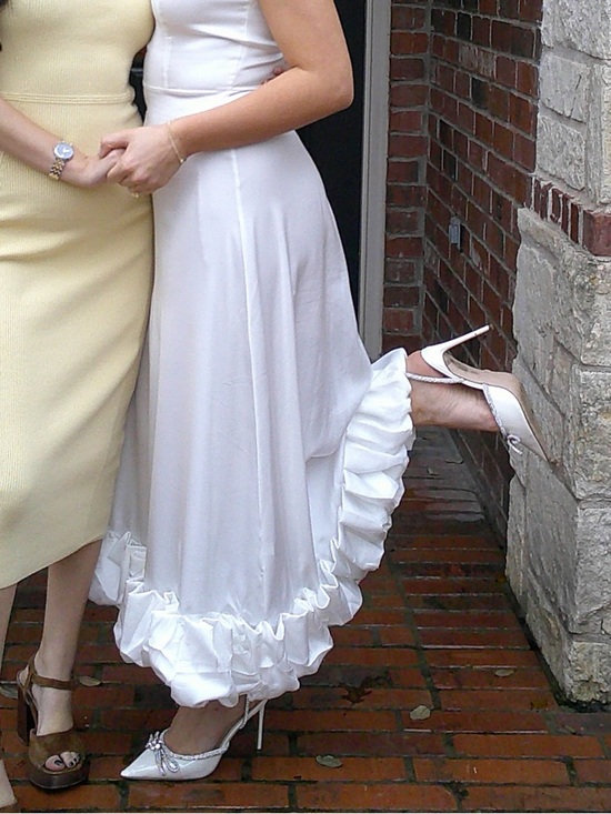 Elegant White Ruffle-Hem Satin Dress - Picture 3 of 6